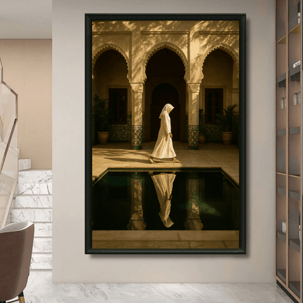 Tableau Marocain - La femme voilée au riad Marocain - Kolors France