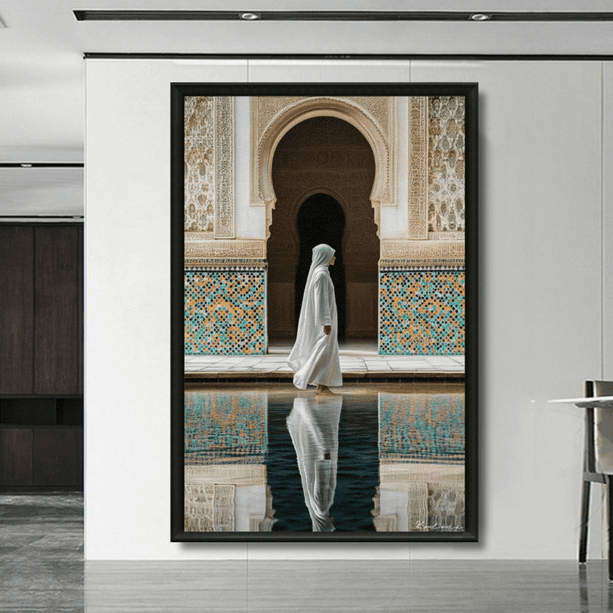 Tableau marocain – Femme voilée du Riad - Kolors France
